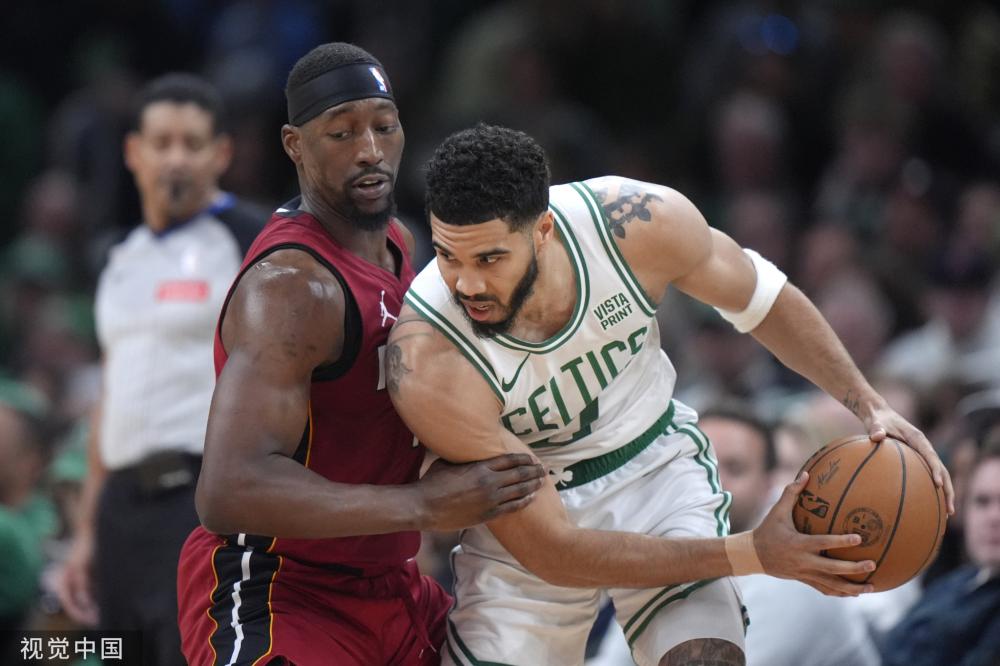 世界舞台上 世界舞台上